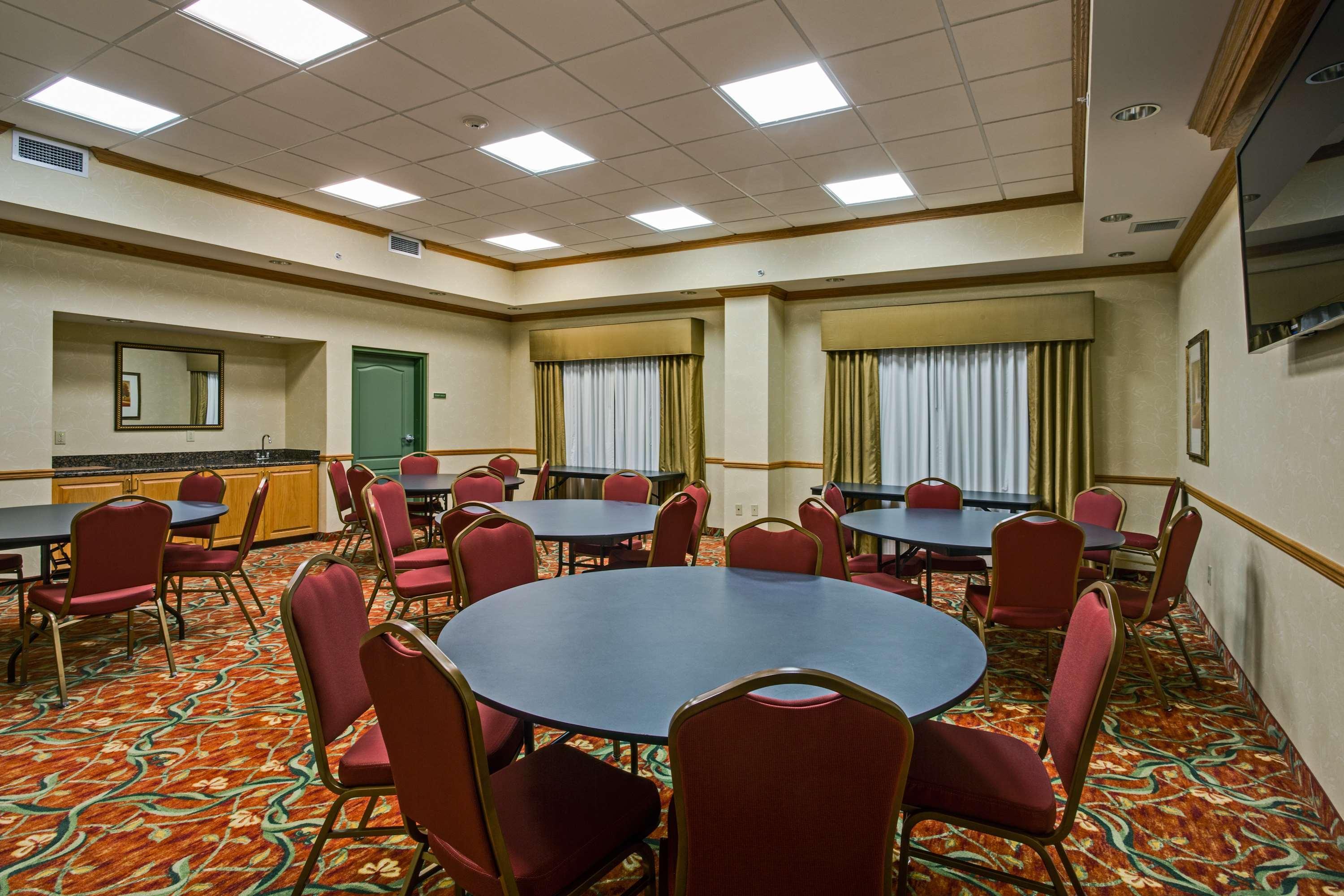 Country Inn & Suites By Radisson, Pensacola West, Fl Ferry Pass Bisnis foto