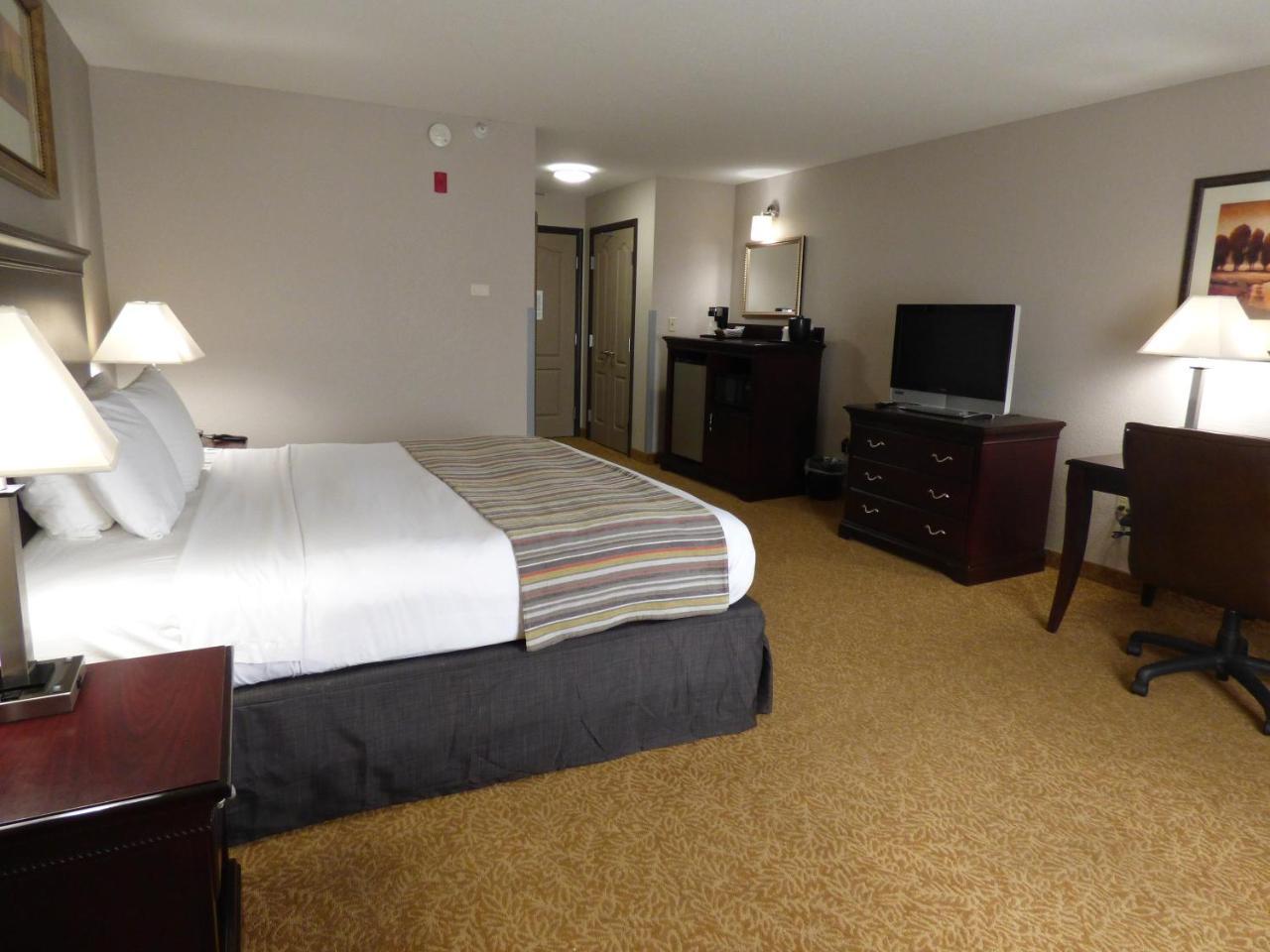 Country Inn & Suites By Radisson, Pensacola West, Fl Ferry Pass Bagian luar foto